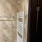 Royal Towers Thea Apartment, Modern Renovated Bathroom Апартамент *