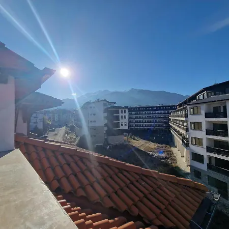 Royal Towers Thea Apartment, Modern Renovated Bathroom *