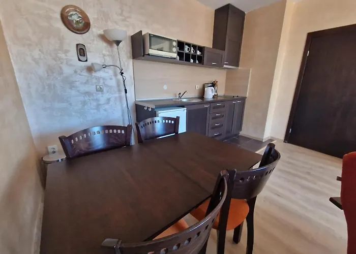 Royal Towers Thea Apartment, Modern Renovated Bathroom Lejlighed Bansko