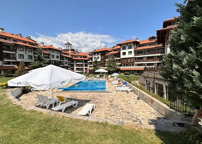 Royal Towers Thea Apartment, Modern Renovated Bathroom Appartamento *